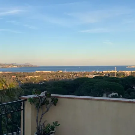 Apartment Les Terrasses De Cogolin
